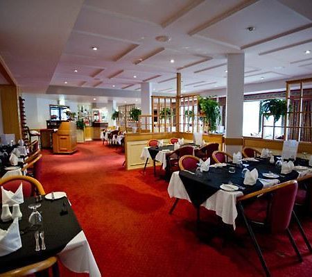 Centrepoint Motor Inn Rockhampton Buitenkant foto