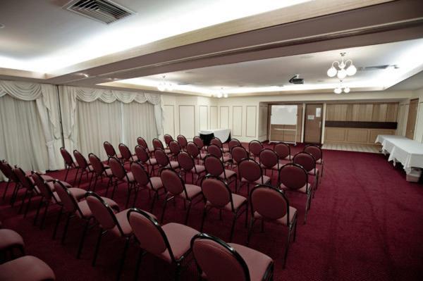 Centrepoint Motor Inn Rockhampton Buitenkant foto