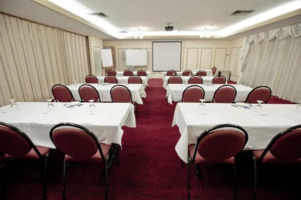 Centrepoint Motor Inn Rockhampton Buitenkant foto